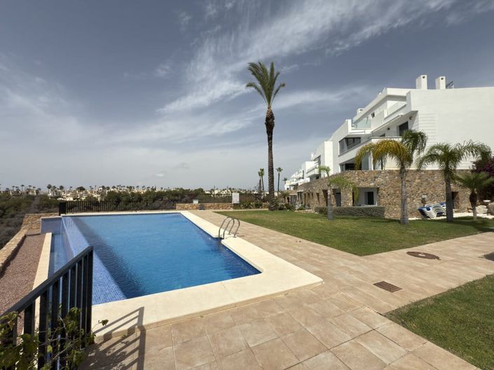 Image No.3-Appartement de 3 chambres à vendre à Las Ramblas Golf