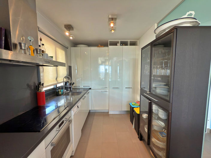 Image No.7-3 Bed Apartment for sale