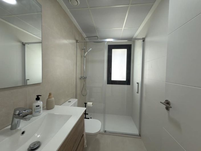 Image No.10-3 Bed Townhouse for sale