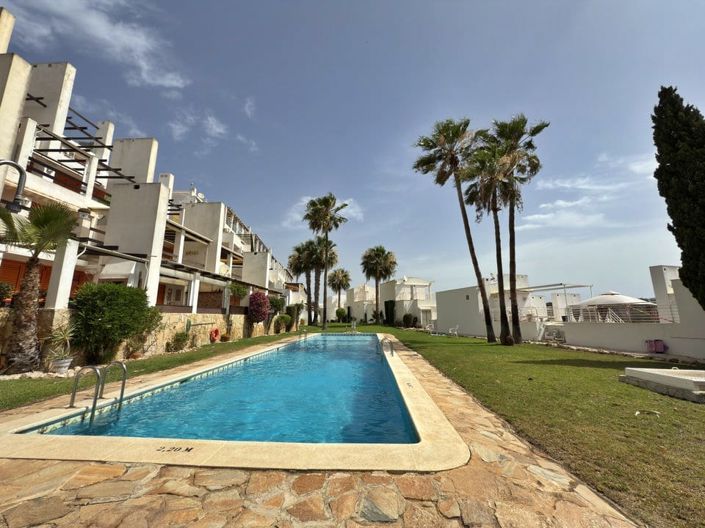 Image No.3-Appartement de 2 chambres à vendre à Las Ramblas Golf