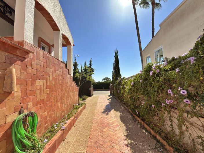 Image No.3-Villa con 4 dormitorios en venta