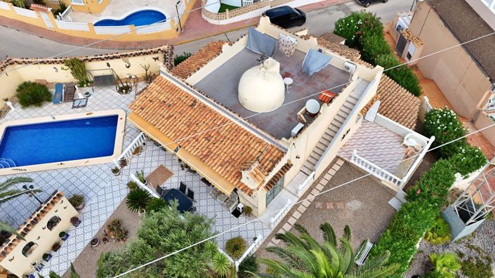 Image No.14-2 Bed Villa for sale