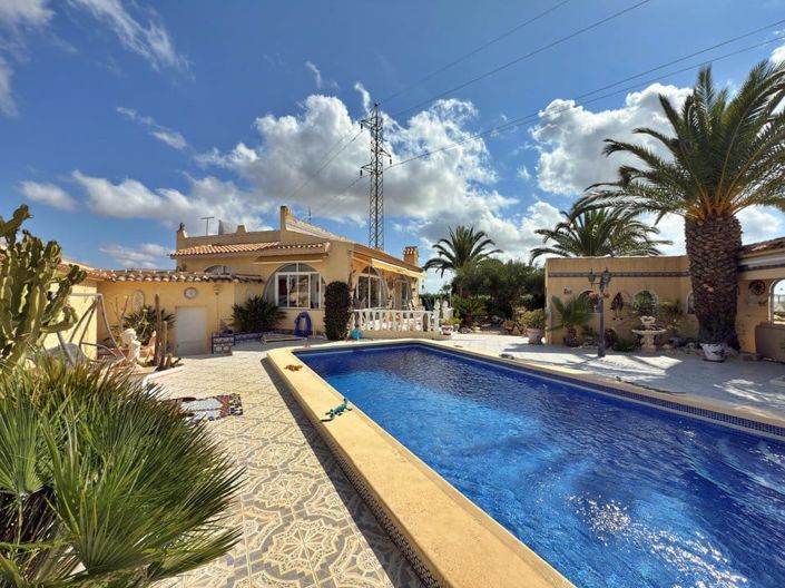 Image No.7-2 Bed Villa for sale