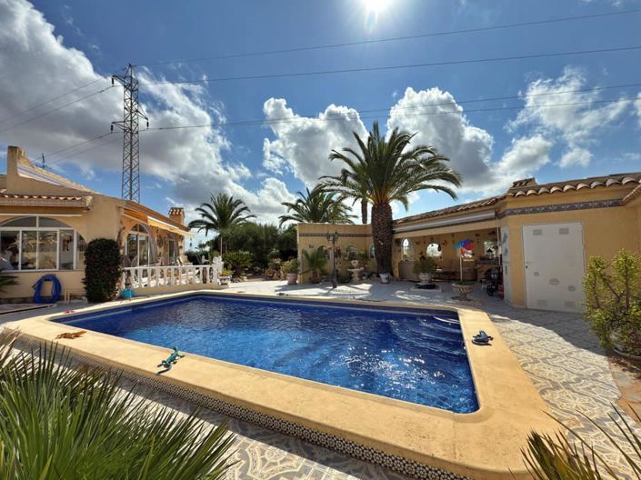 Image No.8-2 Bed Villa for sale