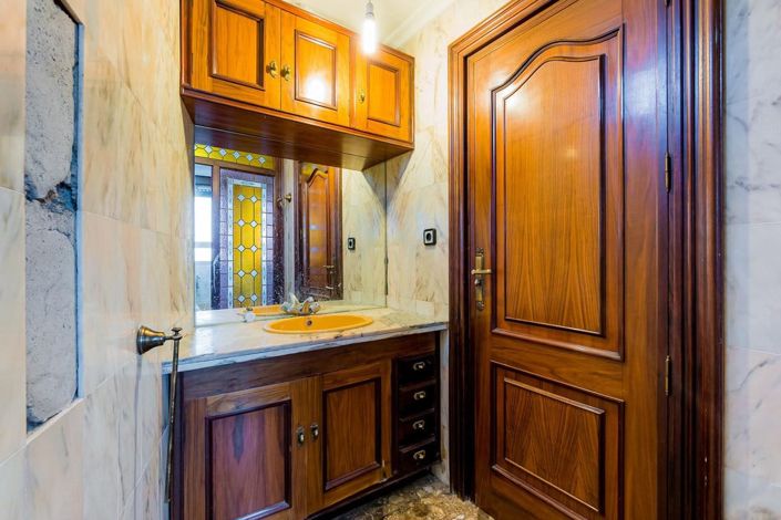 Image No.14-4 Bed Apartment for sale