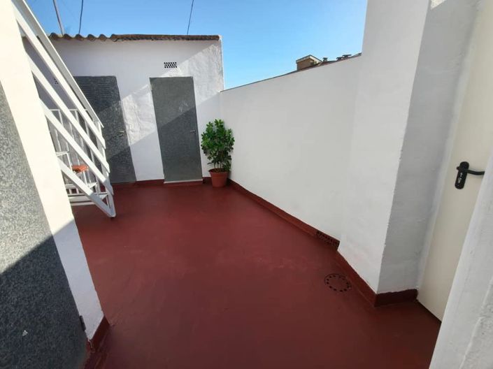 Image No.19-4 Bed Apartment for sale