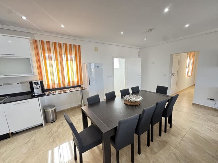 Image No.12-Villa de 5 chambres à vendre à Espagne