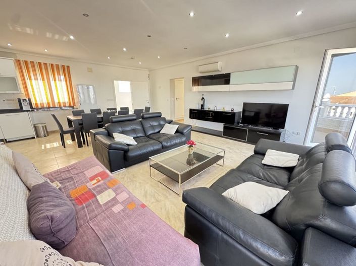 Image No.13-Villa de 5 chambres à vendre à Espagne