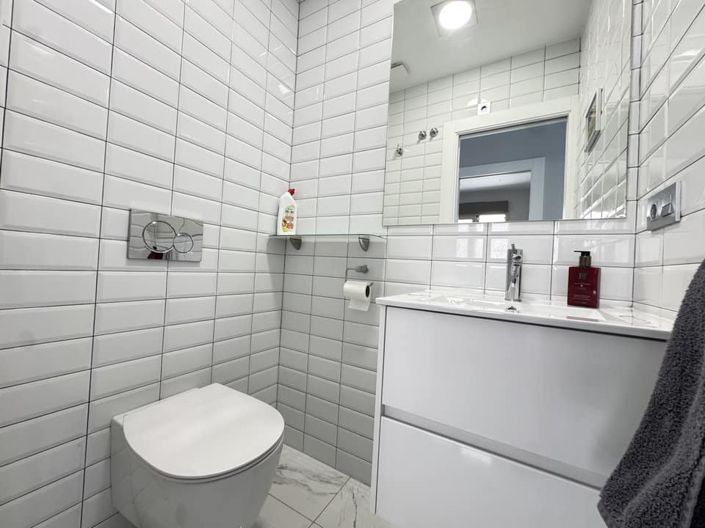 Image No.12-4 Bed Villa for sale