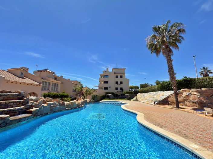 Image No.1-3 Bed Apartment for sale