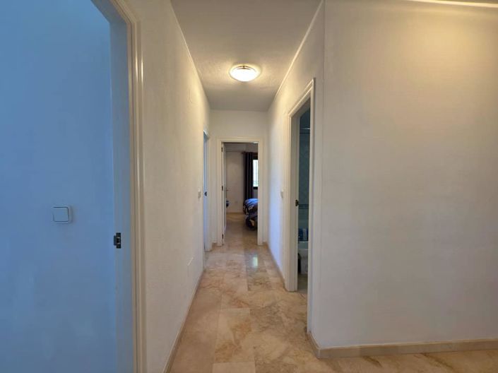 Image No.13-3 Bed Apartment for sale