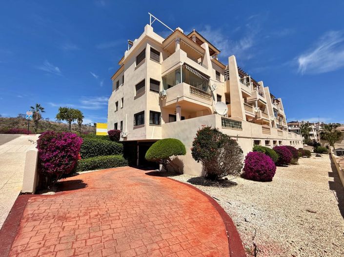 Image No.37-3 Bed Apartment for sale