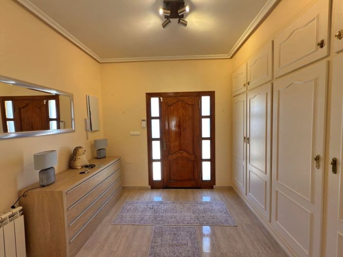 Image No.21-4 Bed Villa for sale