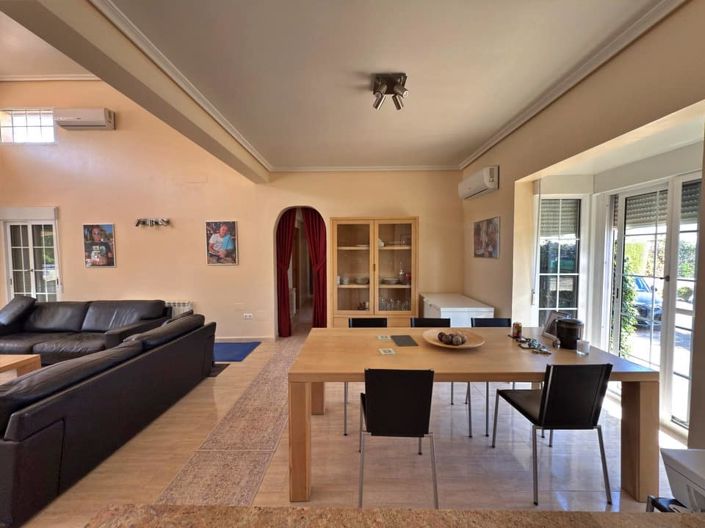 Image No.43-4 Bed Villa for sale