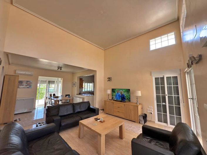 Image No.44-4 Bed Villa for sale