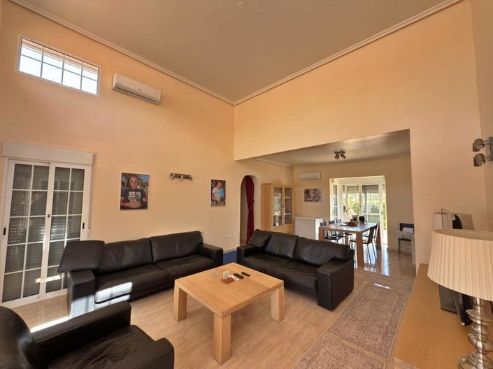 Image No.45-4 Bed Villa for sale