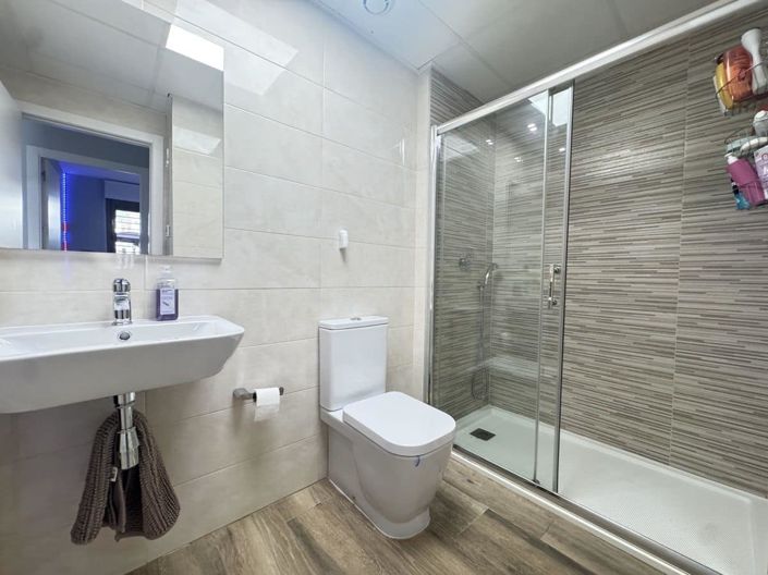 Image No.13-2 Bed Apartment for sale