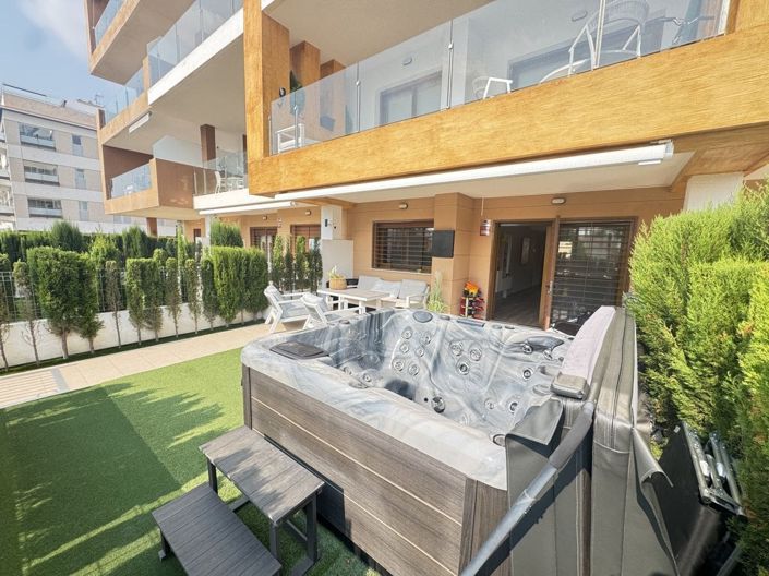 Image No.4-2 Bed Apartment for sale