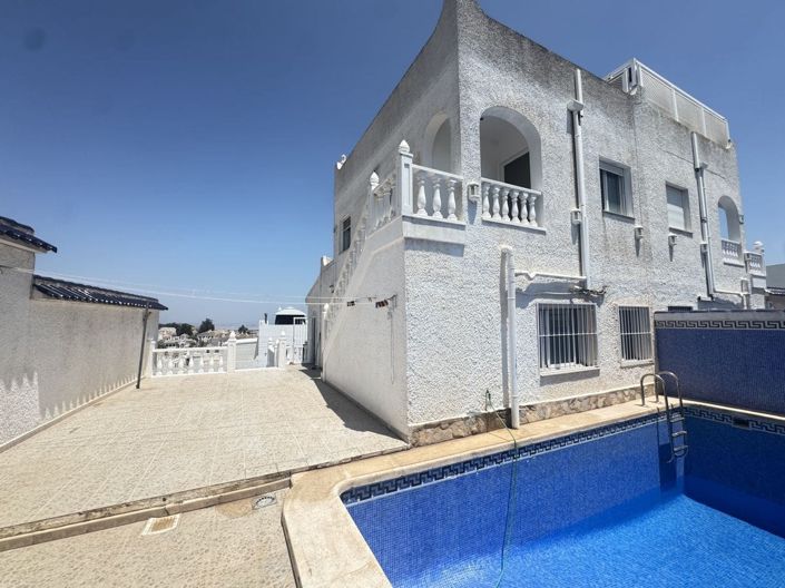 Image No.3-3 Bed Townhouse for sale