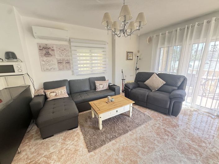 Image No.3-3 Bed Villa for sale