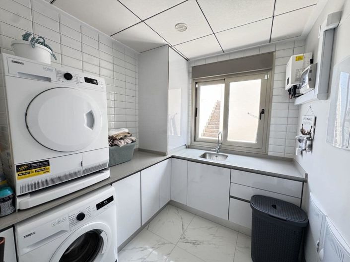 Image No.14-Villa de 4 chambres à vendre à Villamartin