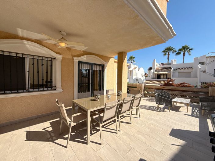 Image No.2-Appartement de 2 chambres à vendre à Cabo Roig