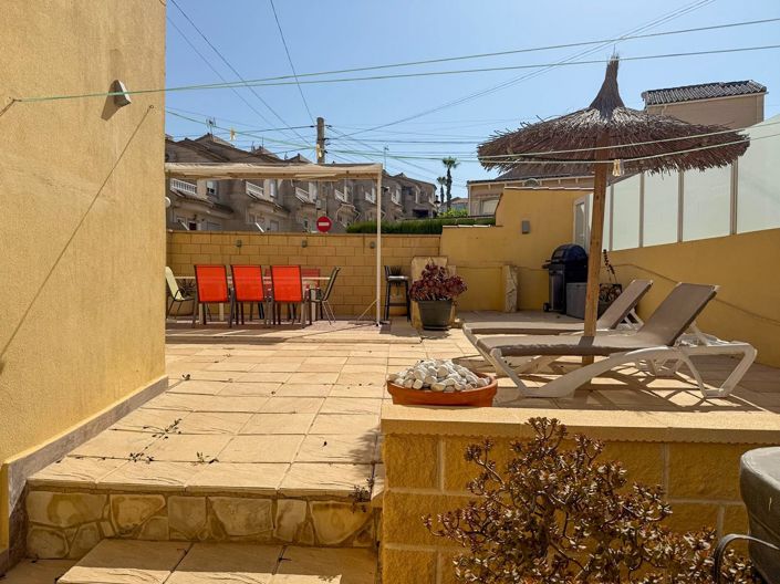 Image No.27-4 Bed Property for sale