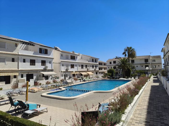 Image No.4-3 Bed Townhouse for sale