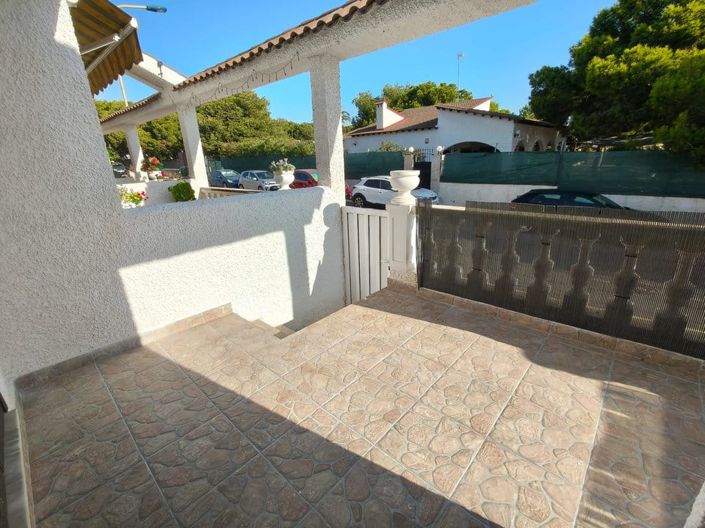 Image No.9-3 Bed Townhouse for sale