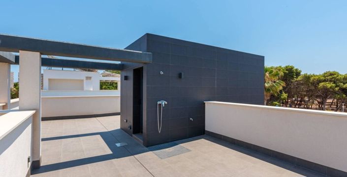 Image No.7-4 Bed Villa for sale