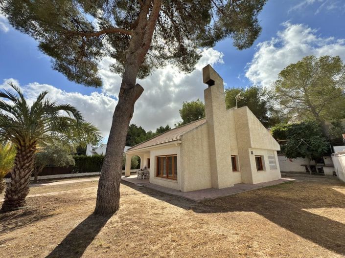 Image No.12-3 Bed Villa for sale