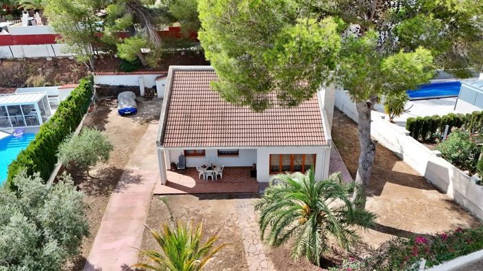 Image No.3-3 Bed Villa for sale