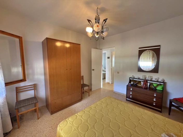 Image No.32-3 Bed Villa for sale