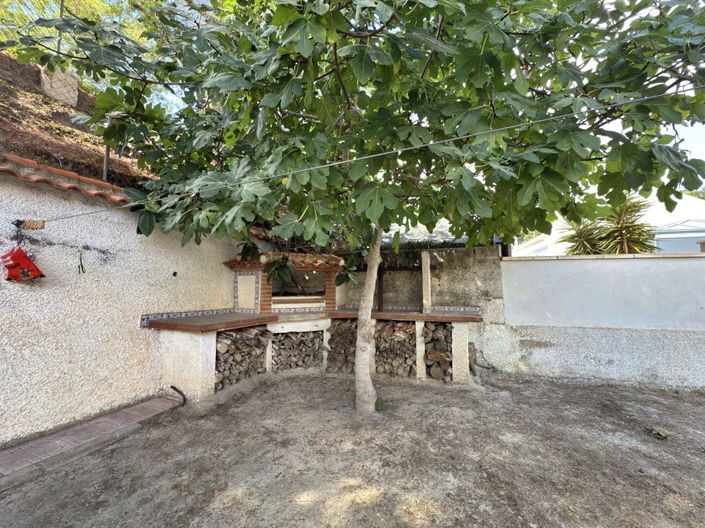 Image No.43-3 Bed Villa for sale