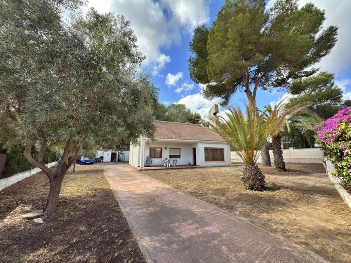 Image No.6-3 Bed Villa for sale