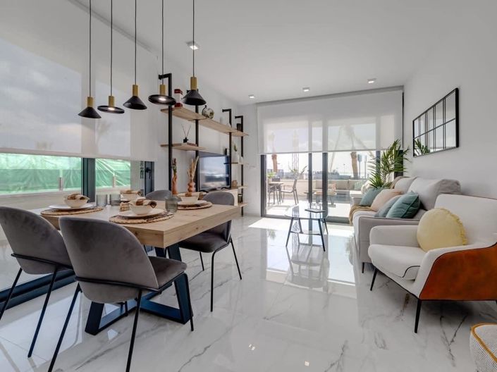 Image No.4-2 Bed Apartment for sale