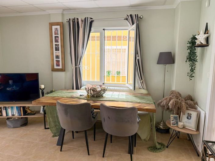 Image No.5-3 Bed Villa for sale