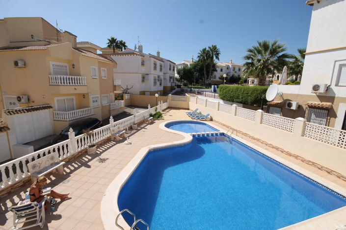 Image No.3-2 Bed Villa for sale