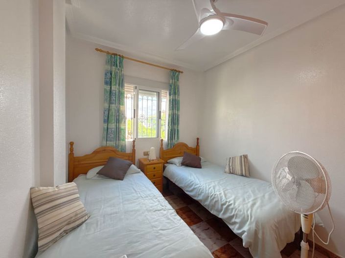 Image No.10-3 Bed Townhouse for sale