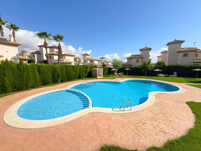 Image No.2-3 Bed Townhouse for sale