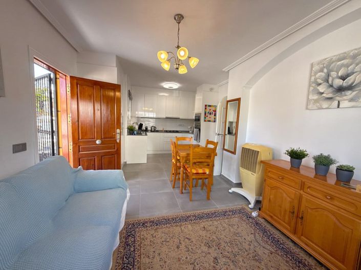 Image No.4-3 Bed Townhouse for sale