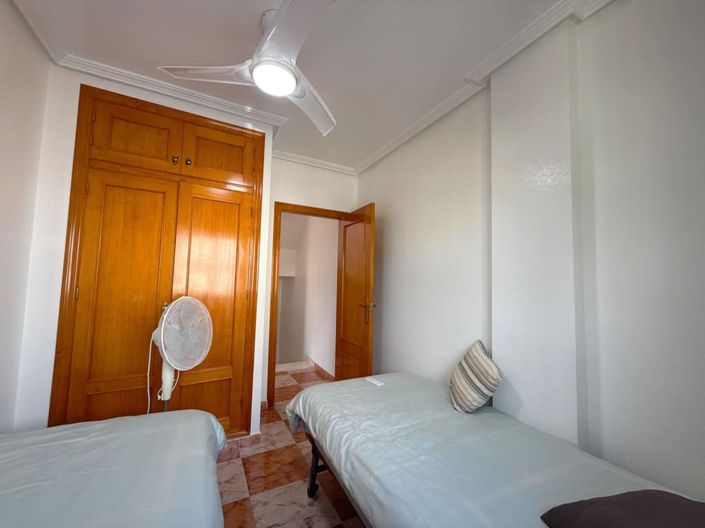 Image No.9-3 Bed Townhouse for sale