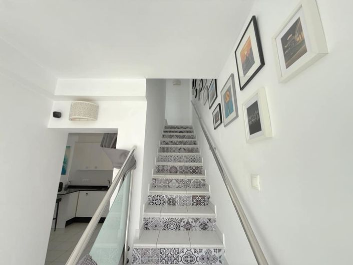 Image No.9-Villa for sale