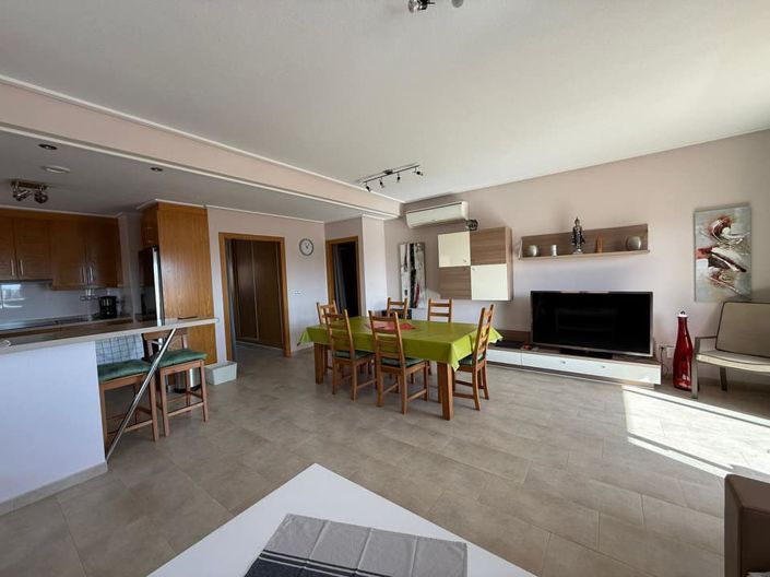 Image No.2-3 Bed Apartment for sale