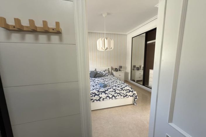 Image No.24-3 Bed Townhouse for sale