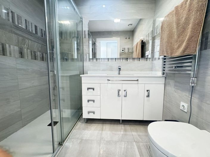 Image No.11-2 Bed Apartment for sale