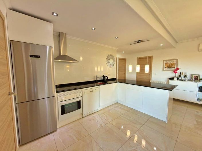 Image No.14-2 Bed Apartment for sale