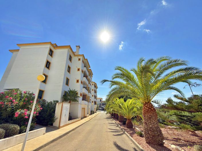 Image No.3-Appartement de 2 chambres à vendre à Alicante