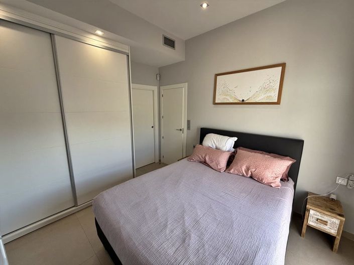 Image No.18-3 Bed Villa for sale