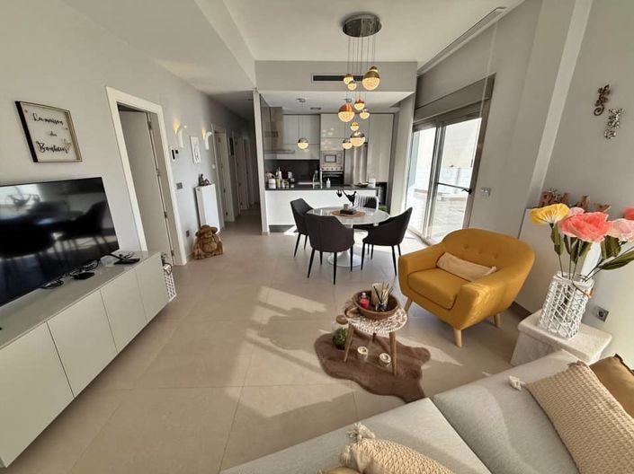 Image No.7-3 Bed Villa for sale